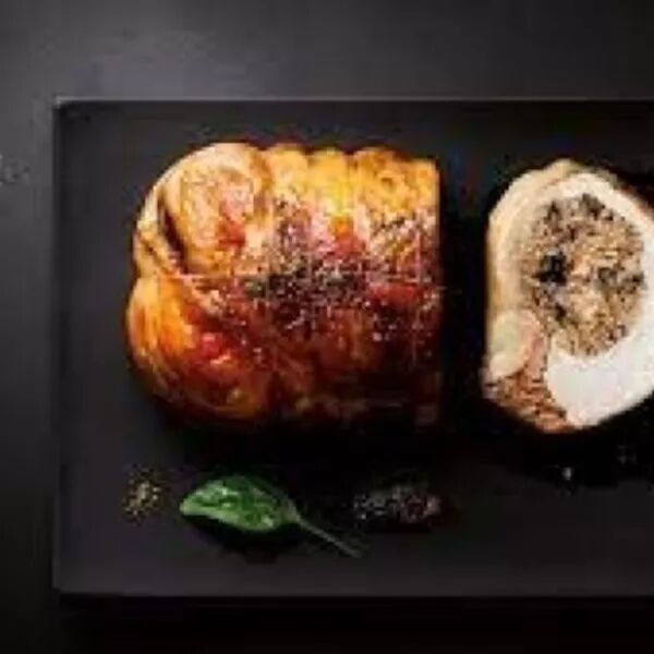 Rôti de chapon farci au foie gras – env. 1,2 kg – version nature – Ferme d’Enjacquet, Gers